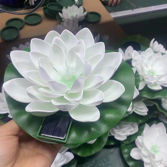 Drijvende bloemlamp op zonne-energie, 17 cm, waterdicht, LED-nachtlampje voor buiten, zwembad, tuin en terras